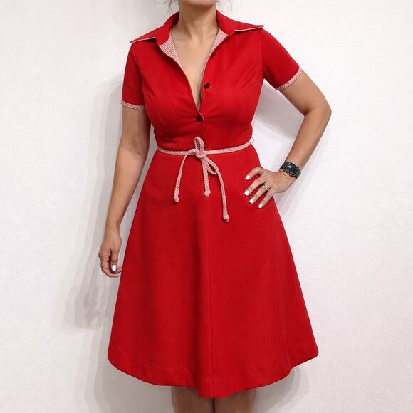 Cari Lu by Sherri Classics Dresses & Skirts - Cari Lu Red Dagger Collar Belted Fit Flare Vintage Midi Dress Sz 10
